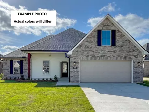 5029 Falcon Bay Dr, Shreveport, LA 71107