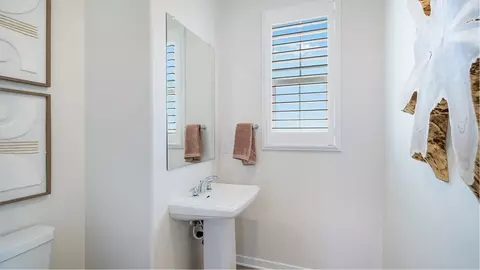 Bath - 3255 Sprout Paseo, Ontario, CA 91761 photo 2 of 5
