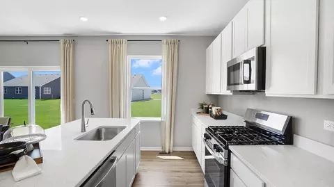 Kitchen - 444 E Cloverlane, Sycamore, IL 60178 photo 2 of 4
