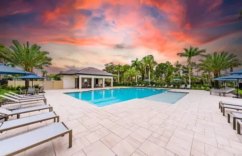 Exterior - 6740 Kavagi Dr, Lantana, FL 33462 photo 4 of 6