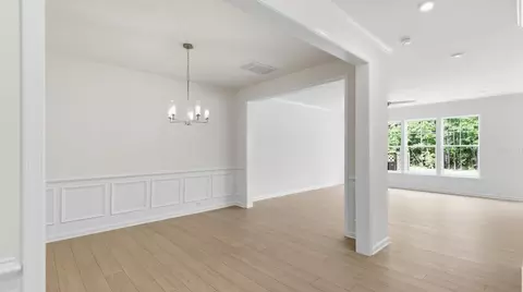 Entry Way - 6404 Quinlynn Pl, Midlothian, VA 23112 photo 2 of 5