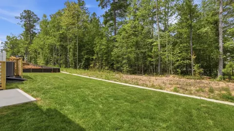 Exterior - 6404 Quinlynn Pl, Midlothian, VA 23112 photo 6 of 9