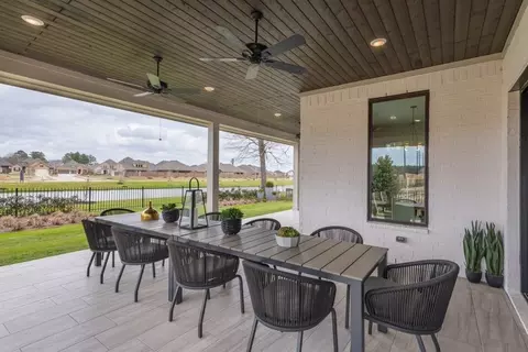 Exterior - 4679 Bridgewood Dr, Spring, TX 77386 photo 5 of 9