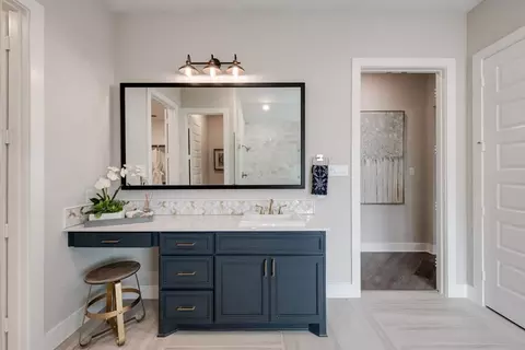 Bath - 4679 Bridgewood Dr, Spring, TX 77386 photo 2 of 6