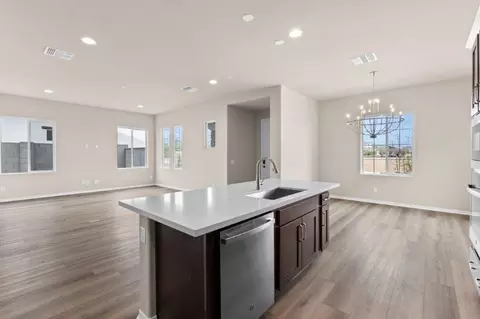 Living - 26417 N 21st Ln, Phoenix, AZ 85085 photo 3 of 5