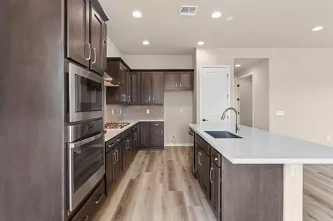 Kitchen - 26417 N 21st Ln, Phoenix, AZ 85085 photo 1 of 5