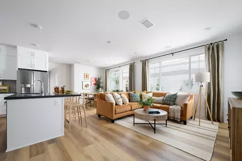 Living - 3621 S Eichler Paseo, Ontario, CA 91761 photo 4 of 9