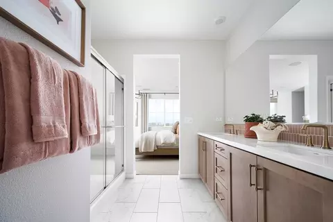 Bath - 3621 S Eichler Paseo, Ontario, CA 91761 photo 1 of 4