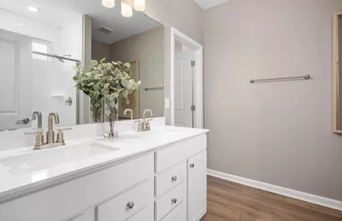 Bath - 1122 Sawmill Grove Dr, Durham, NC 27704 photo 1 of 1