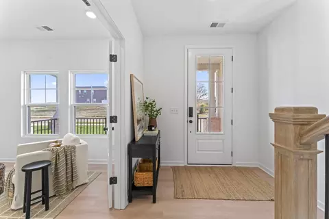 Entry Way - 101 Model Ct, Columbia, TN 38401 photo 1 of 2