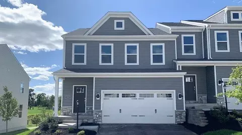 1005 Madisyn Ln, Valencia, PA 16059