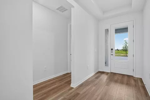 Entry Way - 903 Ladyfish Trl, Saint Cloud, FL 34771 photo 4 of 4