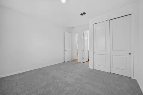 Bedroom - 903 Ladyfish Trl, Saint Cloud, FL 34771 photo 2 of 20
