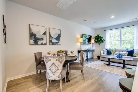 Dining - 920 Liverpool Way, Baxter, TN 38544 photo 2 of 5