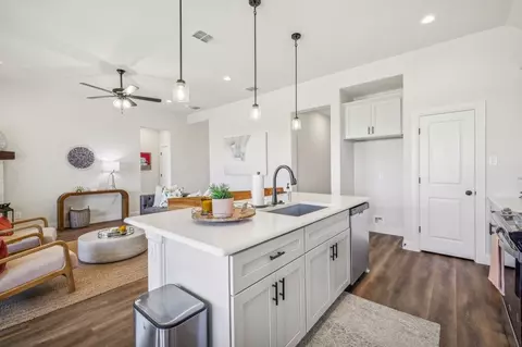Kitchen - Springfield Rd, Springtown, TX 76082 photo 4 of 8