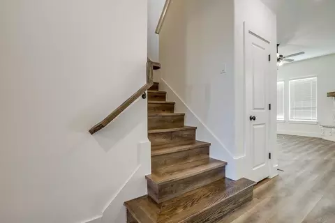 Entry Way - Springfield Rd, Springtown, TX 76082 photo 7 of 8