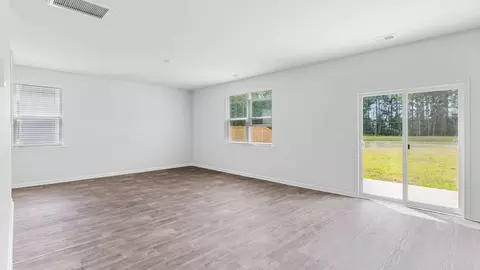 Living - 151 Fuller Rd, Holly Hill, SC 29059 photo 1 of 4