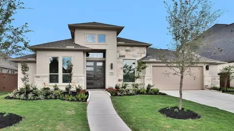 9014 Sierra Nevada Dr, Manvel, TX 77578
