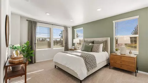 Bedroom - 62733 Eagle Rd, Bend, OR 97701 photo 1 of 4