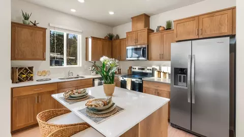 Kitchen - 62733 Eagle Rd, Bend, OR 97701 photo 2 of 3