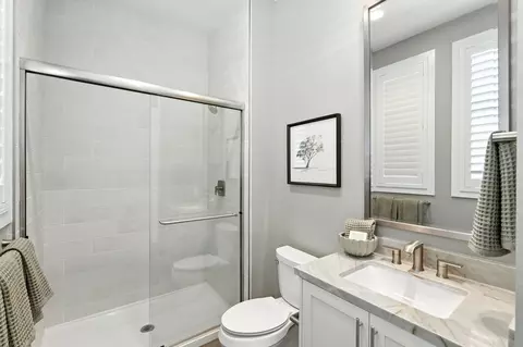 Bath - 1950 Mary Way, Dublin, CA 94568 photo 2 of 9