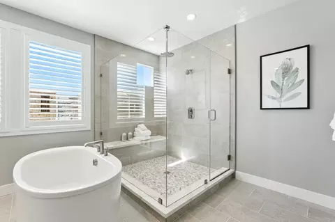 Bath - 1950 Mary Way, Dublin, CA 94568 photo 7 of 9