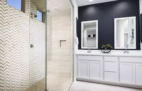 Bath - 9960 S Gold Stone Trl, Apache Junction, AZ 85120 photo 1 of 5