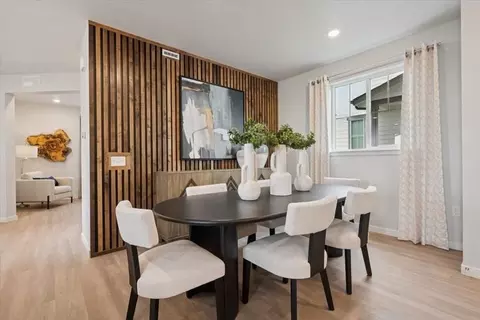 Dining - 4571 N Versailles Way, Aurora, CO 80019 photo 3 of 4