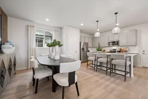 Dining - 4571 N Versailles Way, Aurora, CO 80019 photo 2 of 4