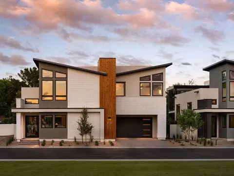Exterior - 14 Th St Bethany Home Rd, Phoenix, AZ 85014 photo 4 of 4