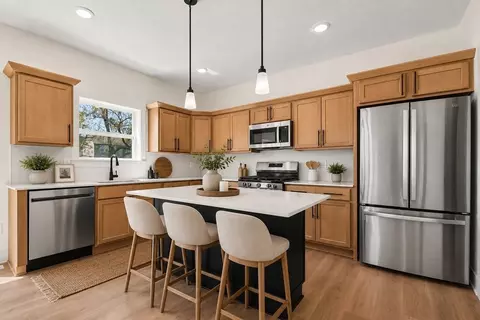 Kitchen - Wallace Lane, Coldwater, MI 49036 photo 1 of 4