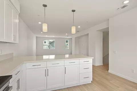 Kitchen - 27331 Bear Creek Ln, Valencia, CA 91381 photo 4 of 4