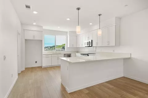 Kitchen - 27331 Bear Creek Ln, Valencia, CA 91381 photo 1 of 4
