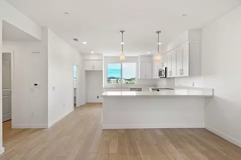 Other - 27331 Bear Creek Ln, Valencia, CA 91381 photo 3 of 7