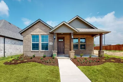 1048 Tarryhill Dr, Crowley, TX 76036