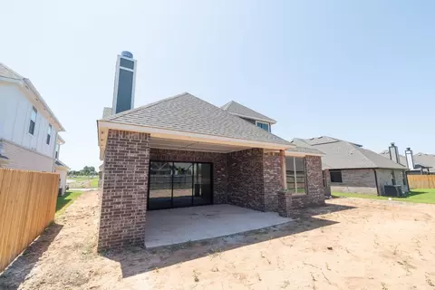 Exterior - 2916 E Northampton St, Broken Arrow, OK 74014 photo 4 of 9