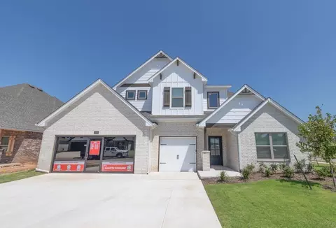 Exterior - 2916 E Northampton St, Broken Arrow, OK 74014 photo 7 of 8
