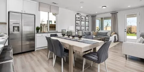 Dining - 294 N Vista Ave, Fowler, CA 93625 photo 1 of 1