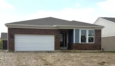 5220 Long Meadow Dr, Franklin, OH 45005