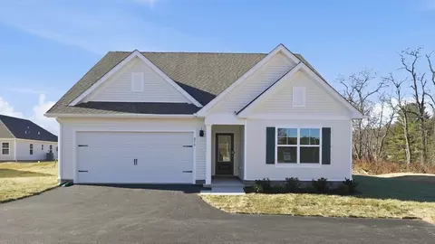 263 Heather Ln, Staunton, VA 24401