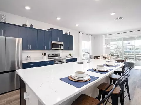 Kitchen - 754 SW 77th Cir, Ocala, FL 34474 photo 2 of 6