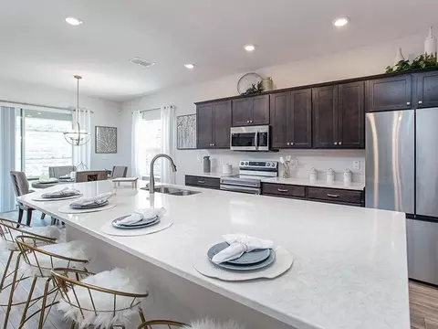 Kitchen - 754 SW 77th Cir, Ocala, FL 34474 photo 3 of 6