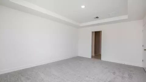 Bedroom - 101 W Venice Ave, Venice, FL 34285 photo 3 of 11