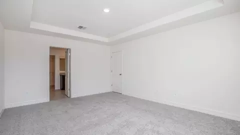 Bedroom - 101 W Venice Ave, Venice, FL 34285 photo 2 of 11