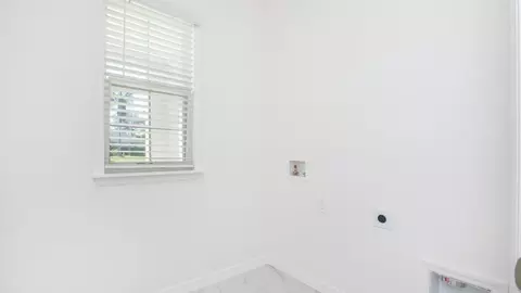 Other - 101 W Venice Ave, Venice, FL 34285 photo 11 of 19