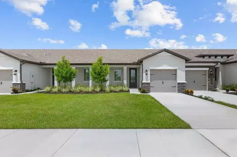 5601 Imagination Dr, Fort Pierce, FL 34947