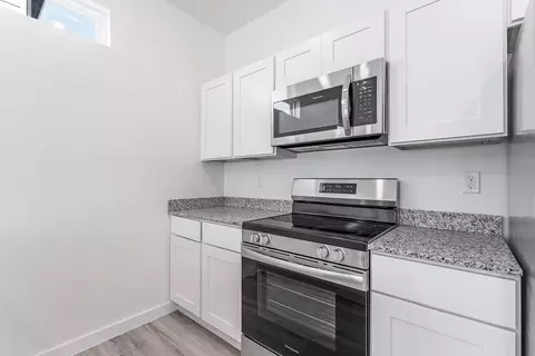 Kitchen - 561 Discovery Ave, Centerton, AR 72713 photo 1 of 2