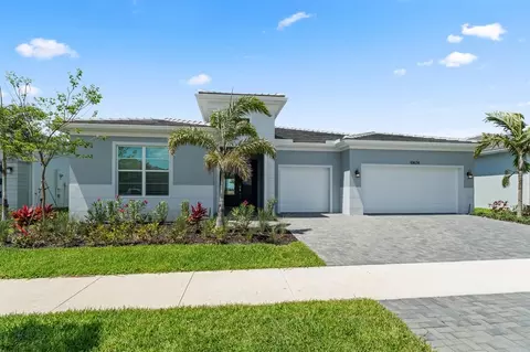 10624 SW Larocca Way, Port Saint Lucie, FL 34987