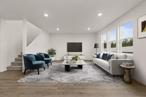 Living - 705 E 5th St, Deer Park, WA 99006 photo 6 of 6