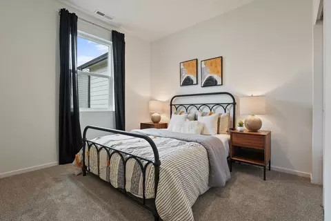 Bedroom - 705 E 5th St, Deer Park, WA 99006 photo 9 of 11